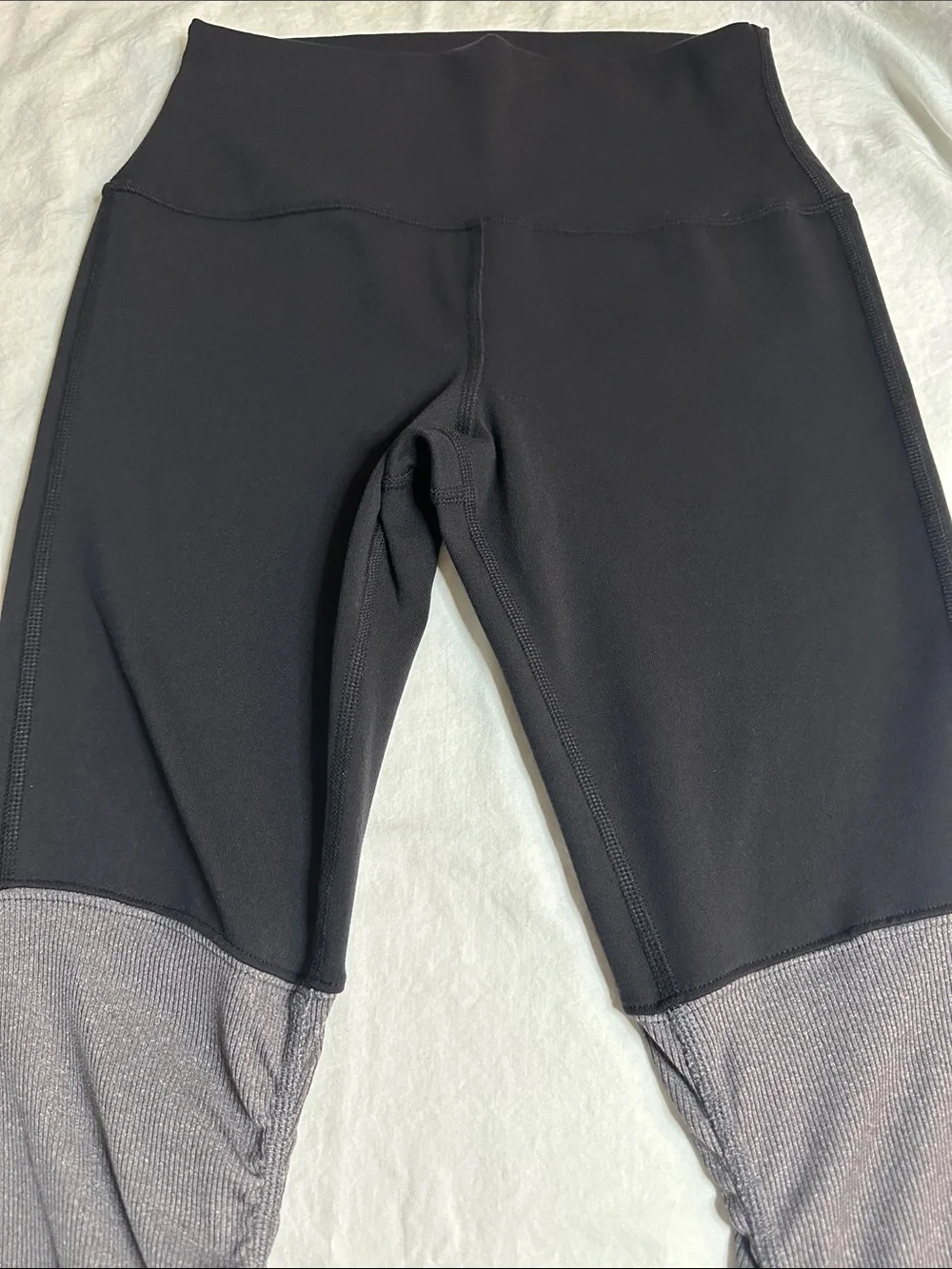 Alo High Waisted Alosoft Goddess Legging Size S